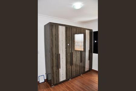 Apartamento para alugar com 99m², 3 quartos e 3 vagas Apartamento para alugar com 99m², 3 quartos e 3 vagasDetalhe - Quarto 02