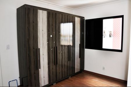 Apartamento para alugar com 99m², 3 quartos e 3 vagas Apartamento para alugar com 99m², 3 quartos e 3 vagasDetalhe - Quarto 02