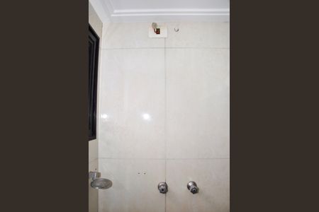 Apartamento para alugar com 99m², 3 quartos e 3 vagas Apartamento para alugar com 99m², 3 quartos e 3 vagasDetalhe - Suíte