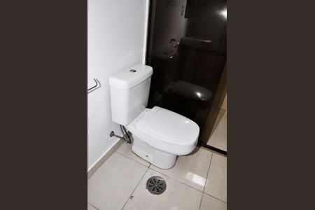 Apartamento para alugar com 99m², 3 quartos e 3 vagas Apartamento para alugar com 99m², 3 quartos e 3 vagasDetalhe - Banheiro Social