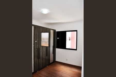 Apartamento para alugar com 99m², 3 quartos e 3 vagas Apartamento para alugar com 99m², 3 quartos e 3 vagasDetalhe - Quarto 02