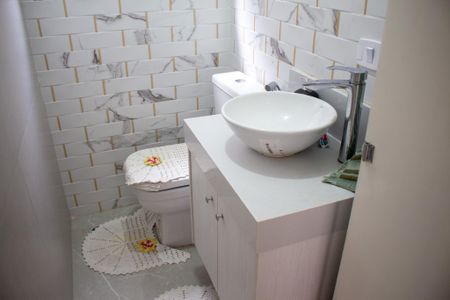 Casa para alugar com 260m², 5 quartos e 2 vagasBanheiro 1