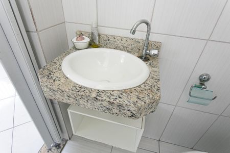 Casa de condomínio para alugar com 67m², 3 quartos e sem vagaBanheiro 1