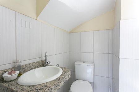 Casa de condomínio para alugar com 67m², 3 quartos e sem vagaBanheiro 1