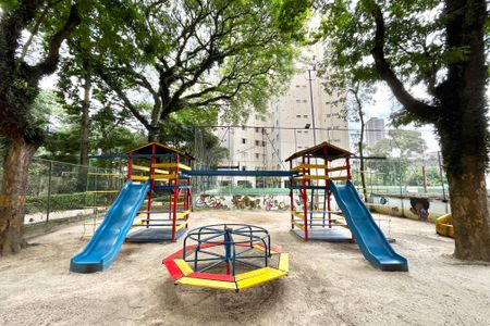 Apartamento à venda com 70m², 3 quartos e 1 vagaÁrea comum - Playground