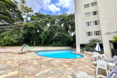 Apartamento à venda com 70m², 3 quartos e 1 vagaÁrea comum - Piscina 2