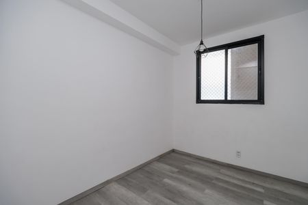 Quarto 2 de apartamento para alugar com 2 quartos, 41m² em Vila Andrade, São Paulo