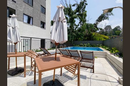Apartamento para alugar com 41m², 2 quartos e sem vaga Apartamento para alugar com 41m², 2 quartos e sem vagaÁrea comum - Piscina