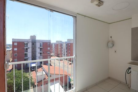 Apartamento para alugar com 60m², 2 quartos e 1 vagaSacada/Área de Serviço