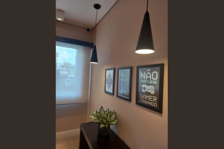 Apartamento para alugar com 34m², 2 quartos e sem vaga