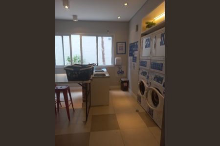 Apartamento para alugar com 34m², 2 quartos e sem vaga