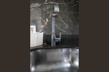 Apartamento à venda com 92m², 3 quartos e 2 vagas Apartamento à venda com 92m², 3 quartos e 2 vagasCozinha - Torneira