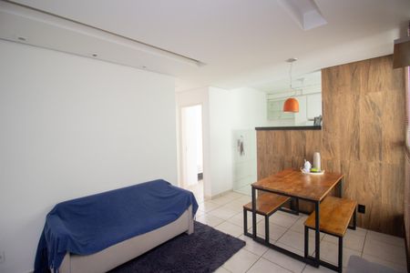 Sala de apartamento à venda com 2 quartos, 49m² em Arvoredo, Contagem