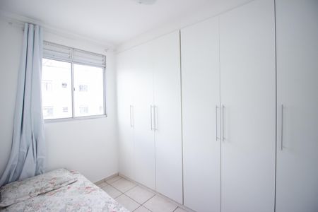 Quarto 2 de apartamento à venda com 2 quartos, 49m² em Arvoredo, Contagem
