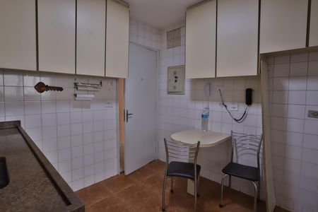 Apartamento para alugar com 76m², 2 quartos e 1 vagaCozinha
