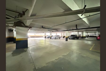 Apartamento à venda com 53m², 2 quartos e 1 vaga Apartamento à venda com 53m², 2 quartos e 1 vagaGaragem