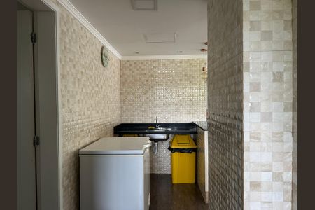 Apartamento à venda com 53m², 2 quartos e 1 vaga Apartamento à venda com 53m², 2 quartos e 1 vagaÁrea comum - Salão de festas