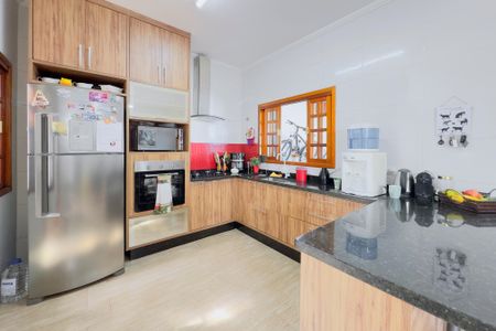 Casa para alugar com 3 quartos, 98m² em Vila Branca, Jacareí