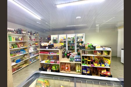 Apartamento à venda com 51m², 2 quartos e 1 vaga Apartamento à venda com 51m², 2 quartos e 1 vagaÁrea comum - Mini Mercado