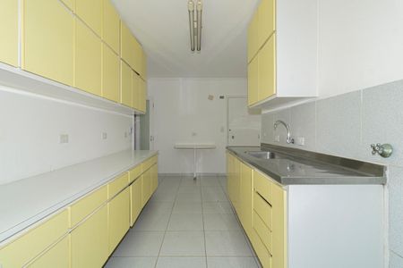 Apartamento para alugar com 170m², 3 quartos e 1 vagaCozinha