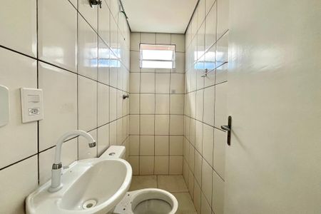 Banheiro de kitnet/studio para alugar com 1 quarto, 30m² em Jardim Oriental, São Paulo