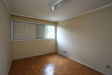 Apartamento para alugar com 94m², 2 quartos e 1 vagasuíte