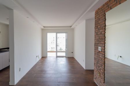 Sala de apartamento para alugar com 3 quartos, 81m² em Vila Isa, São Paulo