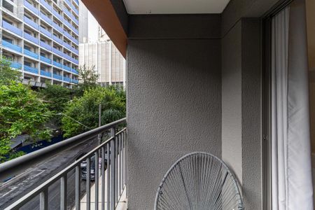Varanda de kitnet/studio à venda com 1 quarto, 26m² em República, São Paulo
