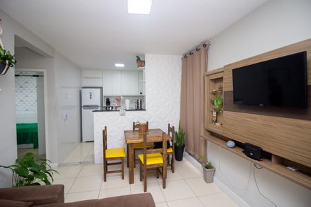 Sala de apartamento à venda com 2 quartos, 61m² em Industrial Santa Rita, Contagem