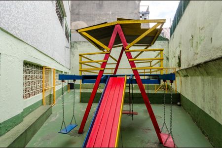 Apartamento à venda com 90m², 3 quartos e sem vaga Apartamento à venda com 90m², 3 quartos e sem vagaÁrea comum - Playground