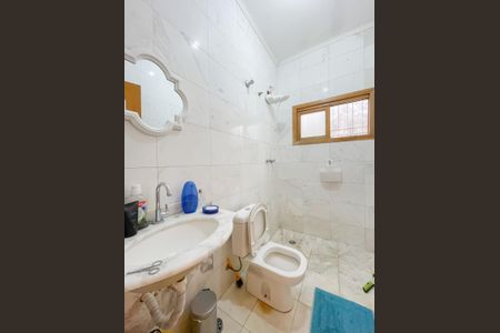 Casa à venda com 267m², 3 quartos e 4 vagas Casa à venda com 267m², 3 quartos e 4 vagasBanheiro 2