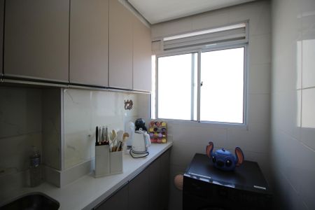 Apartamento para alugar com 57m², 2 quartos e 1 vagaÁrea de Serviço