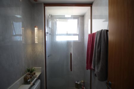 Apartamento para alugar com 57m², 2 quartos e 1 vagaBanheiro