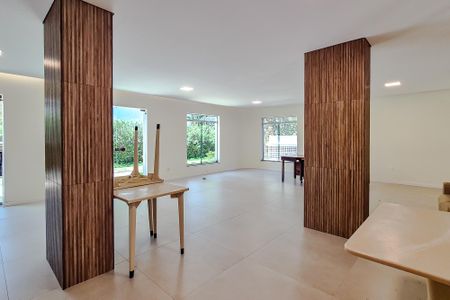 Apartamento à venda com 320m², 4 quartos e 3 vagas Apartamento à venda com 320m², 4 quartos e 3 vagasÁrea comum