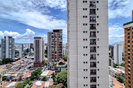 Apartamento à venda com 320m², 4 quartos e 3 vagas Apartamento à venda com 320m², 4 quartos e 3 vagasVista do Quarto 2