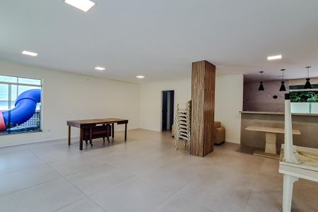 Apartamento à venda com 320m², 4 quartos e 3 vagas Apartamento à venda com 320m², 4 quartos e 3 vagasÁrea comum