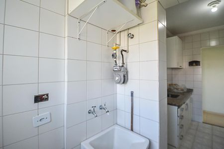 Apartamento para alugar com 67m², 3 quartos e 1 vagaÁrea de Serviço