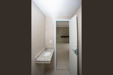 Apartamento à venda com 32m², 2 quartos e sem vagaBanheiro