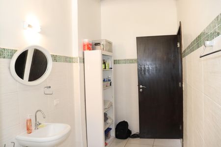 Apartamento à venda com 125m², 2 quartos e sem vagaBanheiro