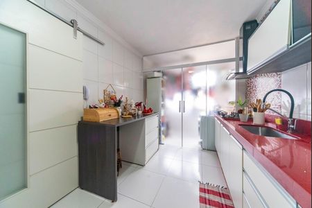 Apartamento à venda com 67m², 2 quartos e 1 vagaCozinha 