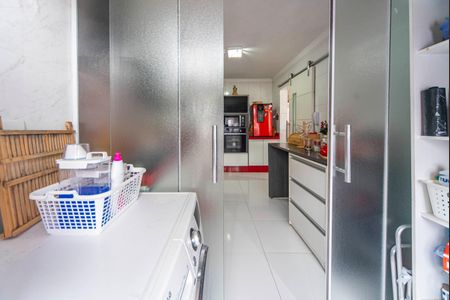 Apartamento à venda com 67m², 2 quartos e 1 vagaÁrea de Serviço