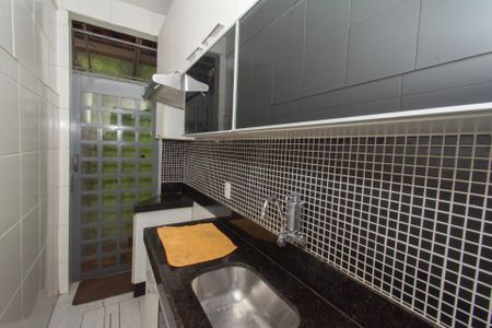 Casa de condomínio à venda com 70m², 2 quartos e 1 vagaCozinha