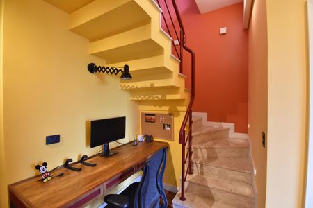 Apartamento para alugar com 155m², 2 quartos e 2 vagasCorredor/Escada