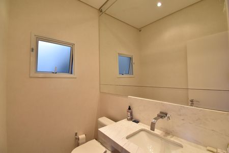 Apartamento para alugar com 155m², 2 quartos e 2 vagasLavabo