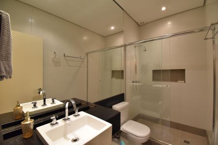 Apartamento para alugar com 155m², 2 quartos e 2 vagasBanheiro 2