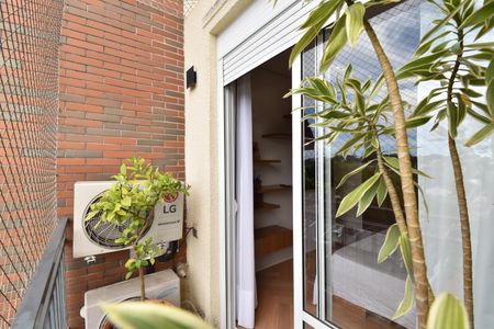 Apartamento para alugar com 155m², 2 quartos e 2 vagasSacada da Suíte