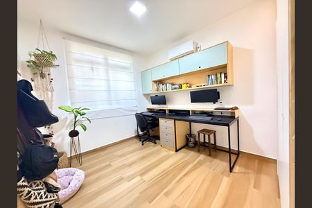 Apartamento à venda com 135m², 3 quartos e 2 vagas