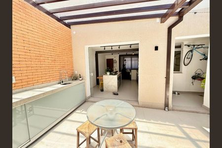 Apartamento à venda com 135m², 3 quartos e 2 vagas