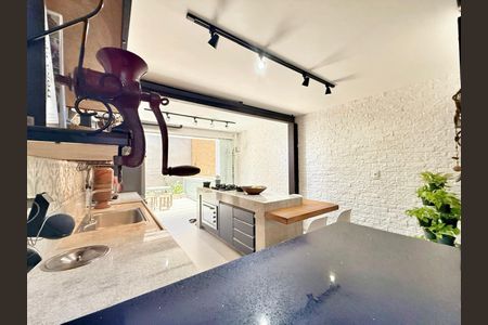 Apartamento à venda com 135m², 3 quartos e 2 vagas