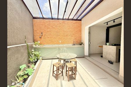 Apartamento à venda com 135m², 3 quartos e 2 vagas